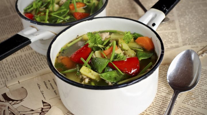 Broileri-kasviskeitto, Luomu kanaliemi